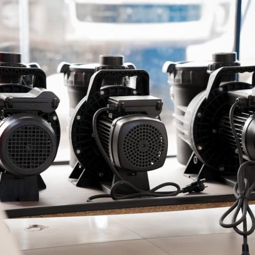 شركة عروس البحر العالمية للمقاولات العامة هي شركة متخصصة في المقاولات العامة ، وتُعد من الشركات الرائدة في تنفيذ أحواض السباحة والنوافير بجميع أنواعها وأشكالها، إضافةً إلى أعمال تشطيب المباني وفق أعلى معايير الجودة والدقة الفنية. للتواصــل معنــا 📍 العنوان: مصراتة – الدائري الرابع مقابل عمارات 9 يوليو ✉️ البريد الإلكتروني: info@imfgc.ly 📞 أرقام الهاتف: 0915997744 | 0925997744